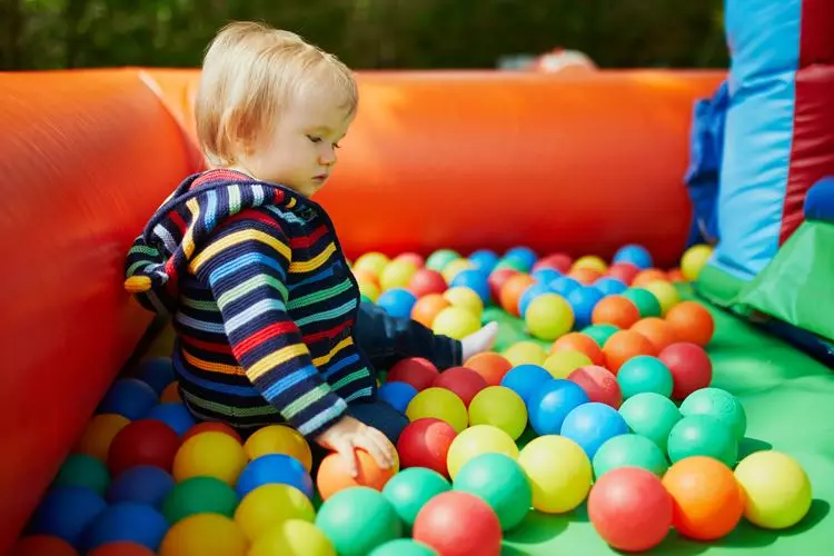 Foto principal de Desarrollo normal del bebé: once meses