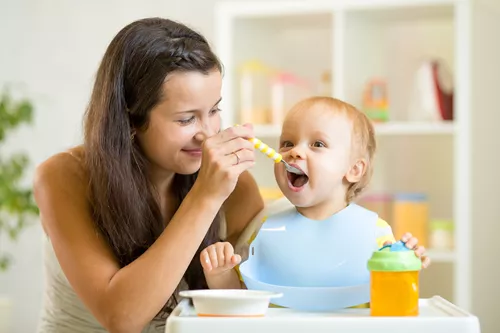 Alimentos solidos al bebé